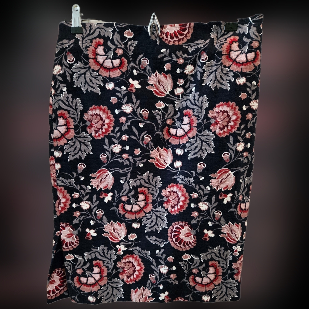 LOFT Straight Skirt